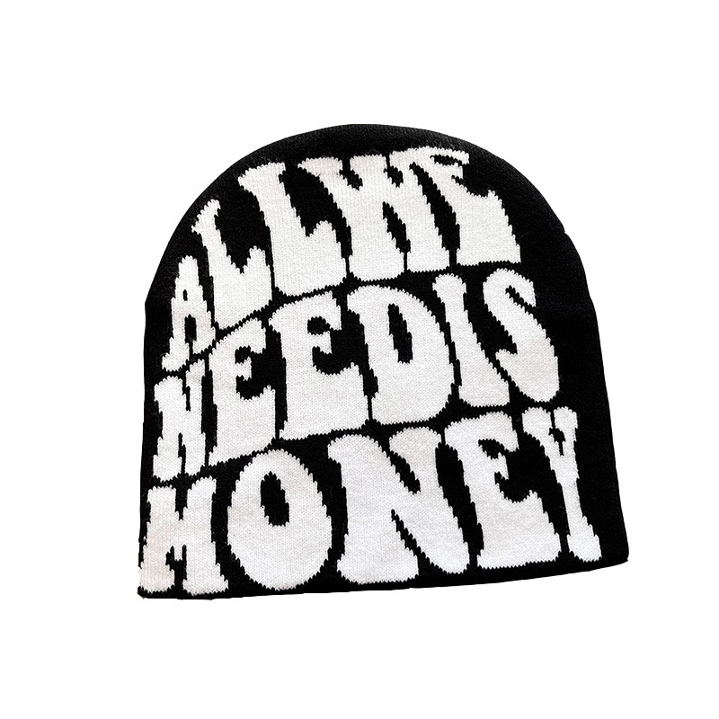 Gorro Jacquard com Letras