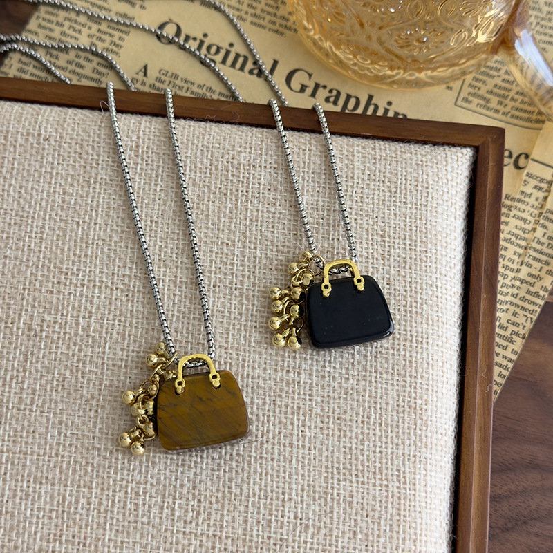 Κολιέ με Κρεμαστό Σταφύλι από Τίγρης Μάτι και Οψιδιανό