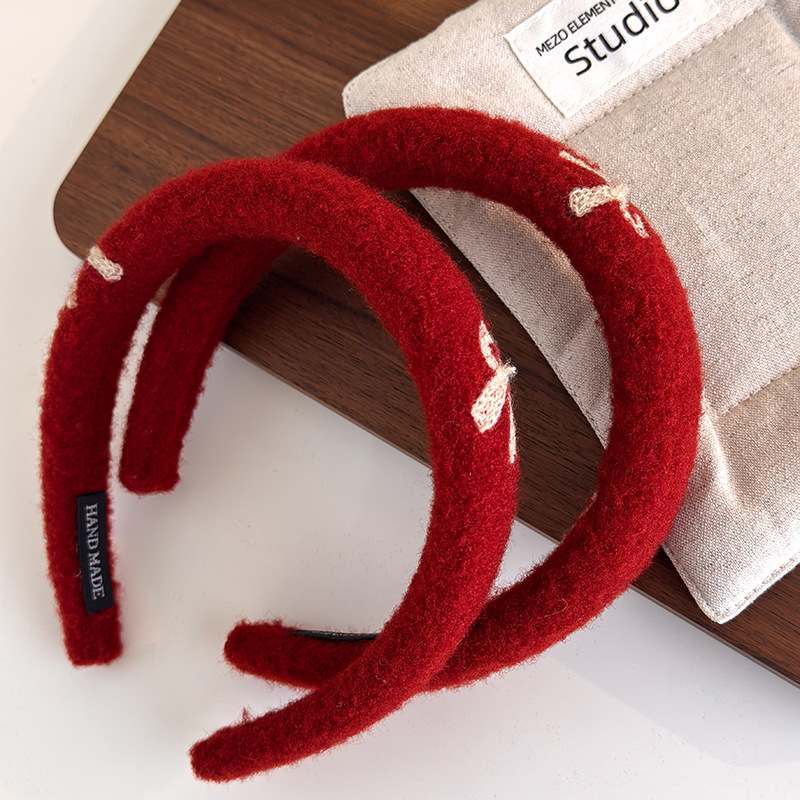 Cinta para el Cabello con Lazo Bordado