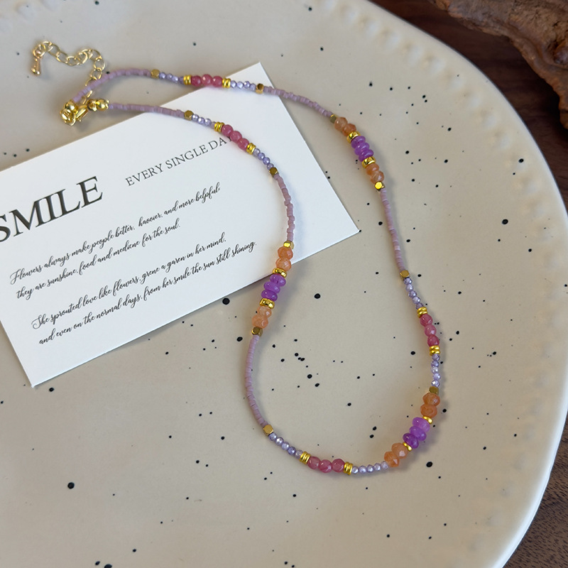 قلادة تشوكر من الكريستال البنفسجي