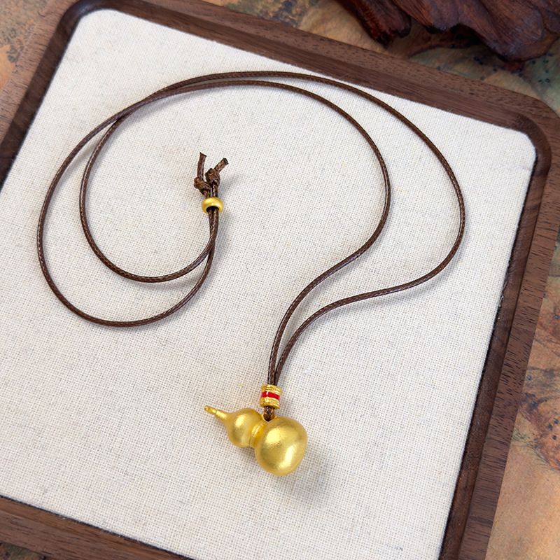 골든 구드 펜던트 네크리스