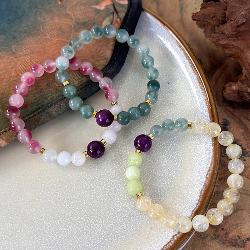 سوار خرز بأحجار ملونة