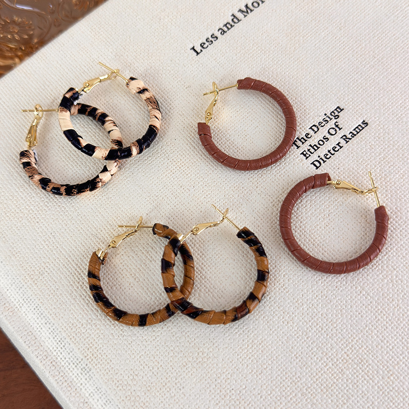 Brincos Argola com Couro