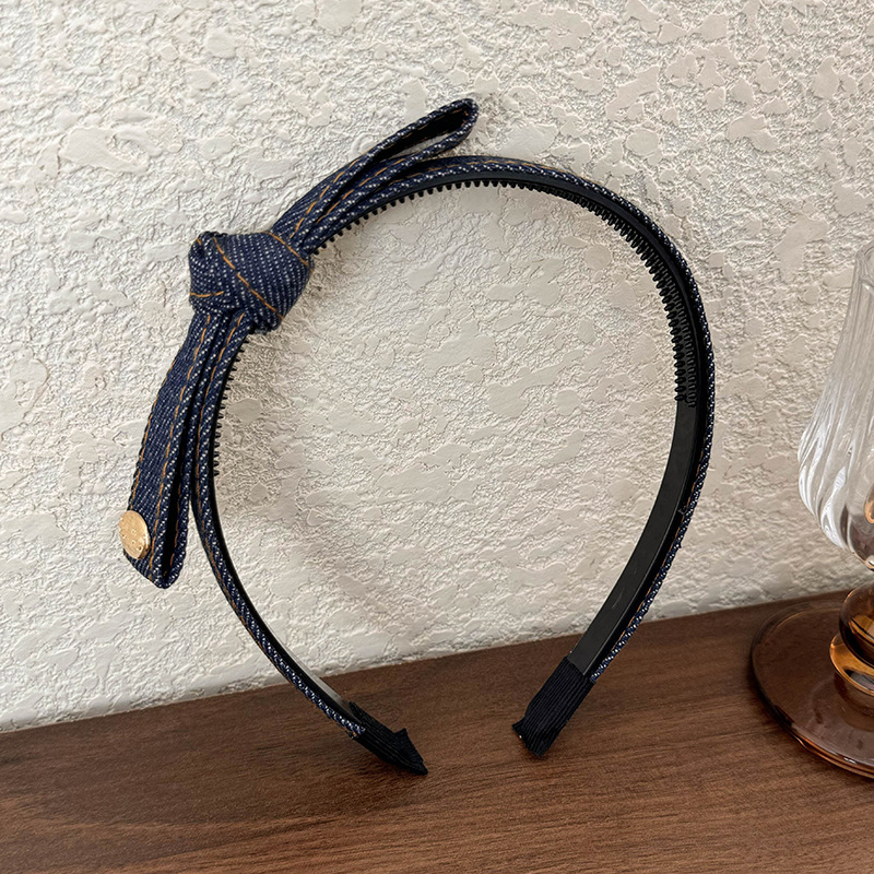 Agravă de Păr Denim Albastră cu Aplică