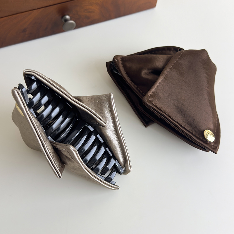 Agrafă de Păr Triunghiulară