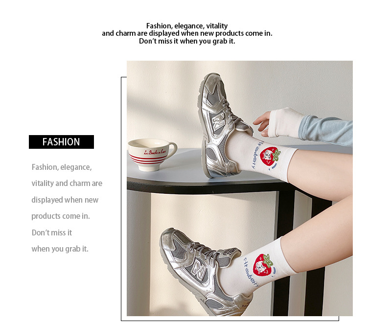 Meias com Estampa de Morango