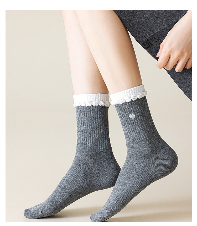 Meias de Cano Médio com Enrugamento