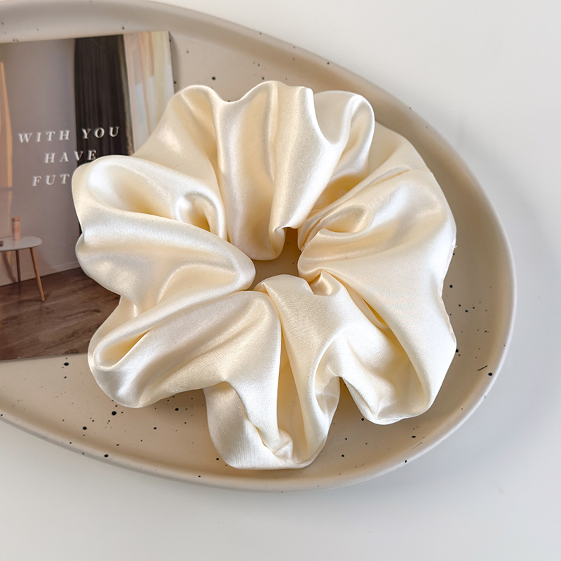 สครันชีซาตินวินเทจ