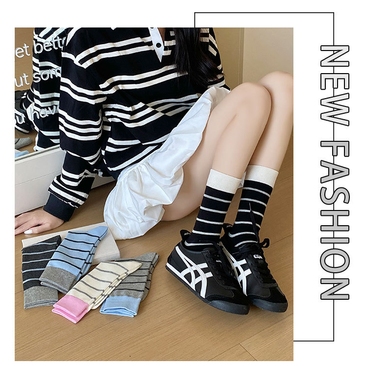 Meias Mid-Calf com Bloco de Cor Listradas para Mulher