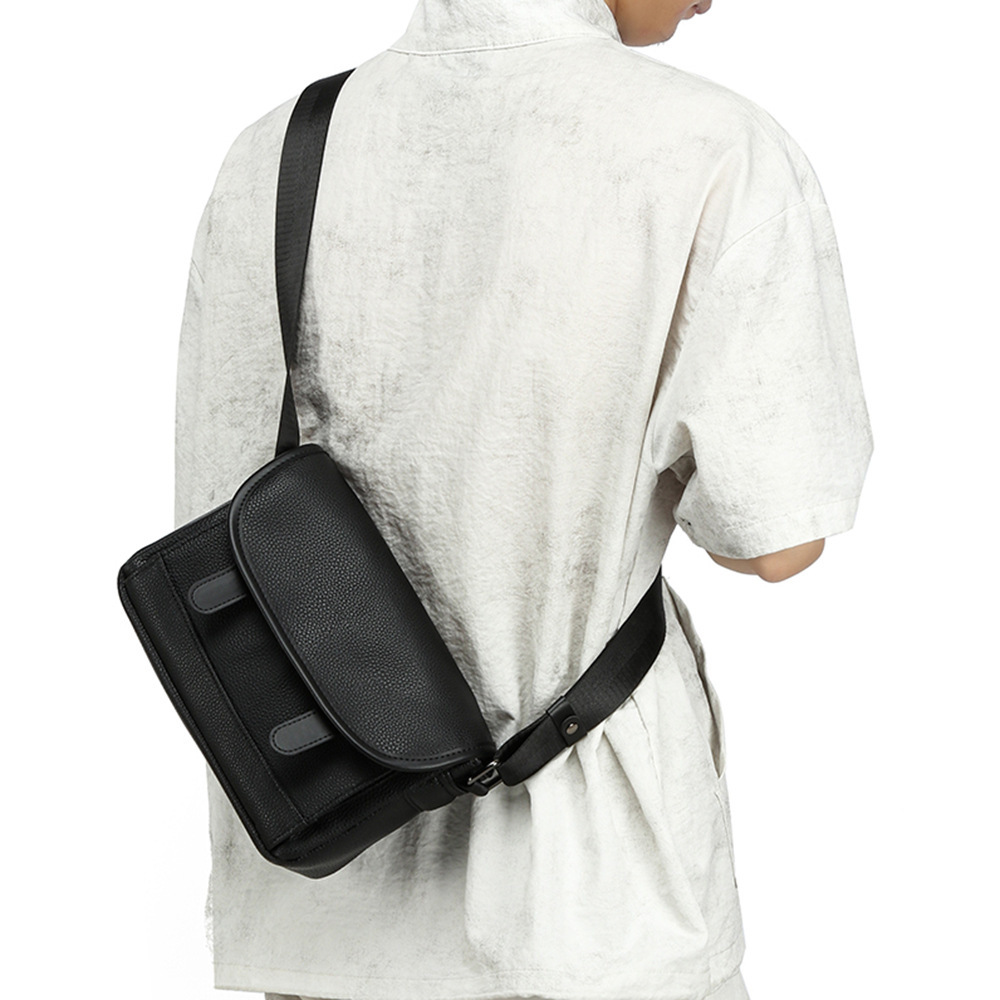 Túi Đeo Chéo Nam Da Mềm