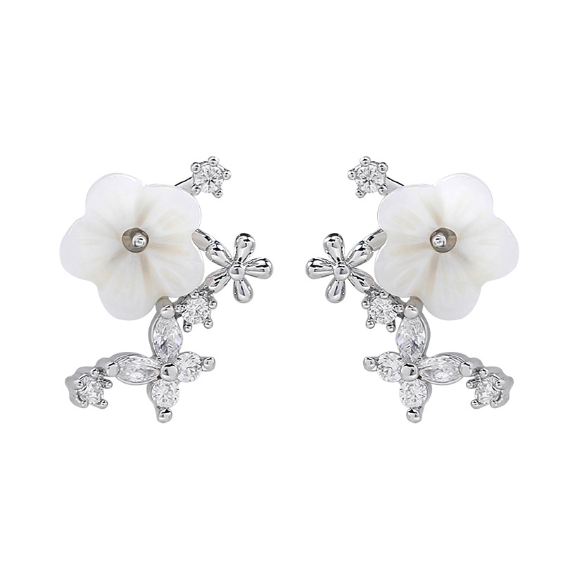 플로럴 이어 스터드