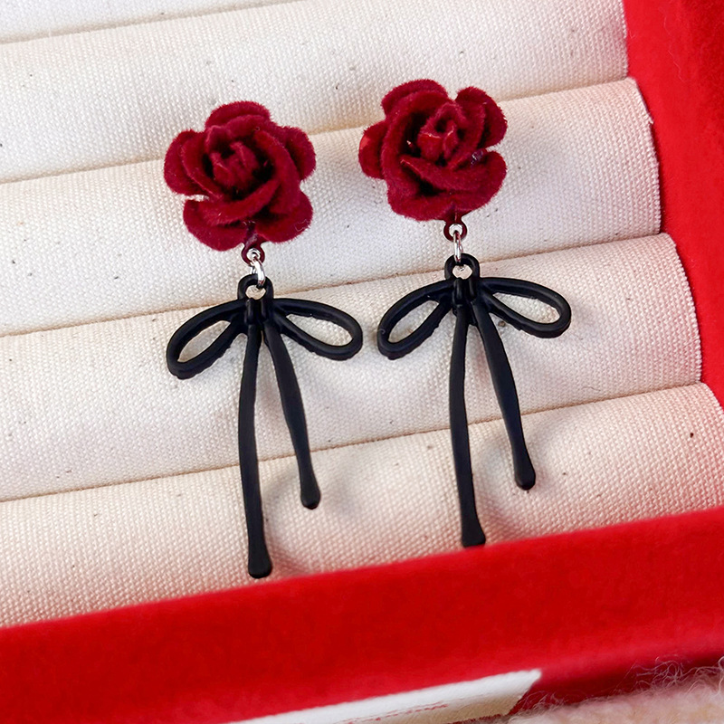 중국 뱀 별자리 귀걸이