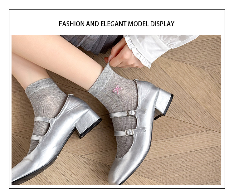 جوارب نسائية صيفية قصيرة بتطريز ربطة