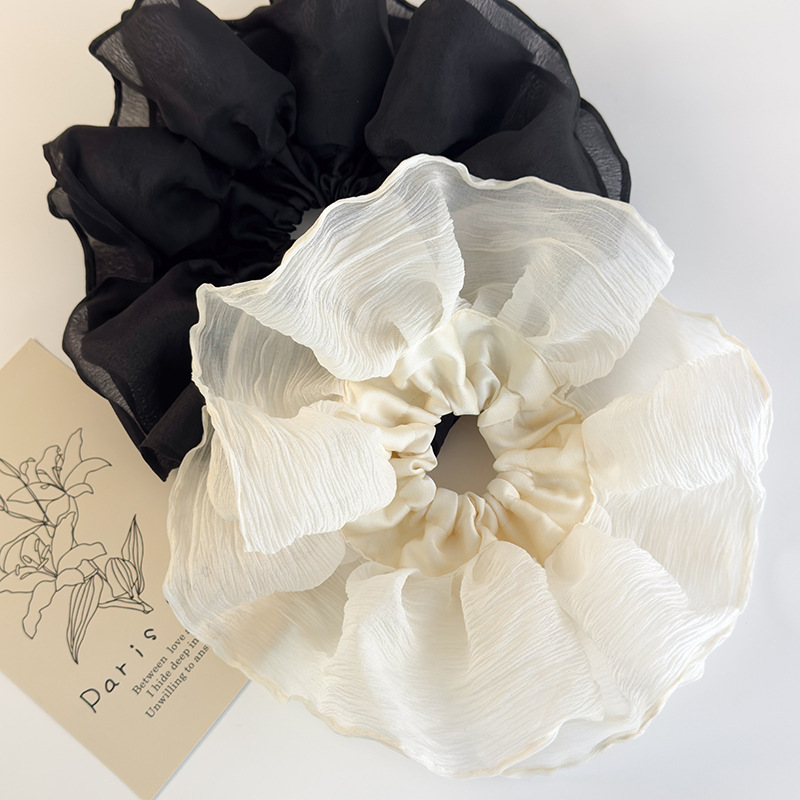 レーススクランチー