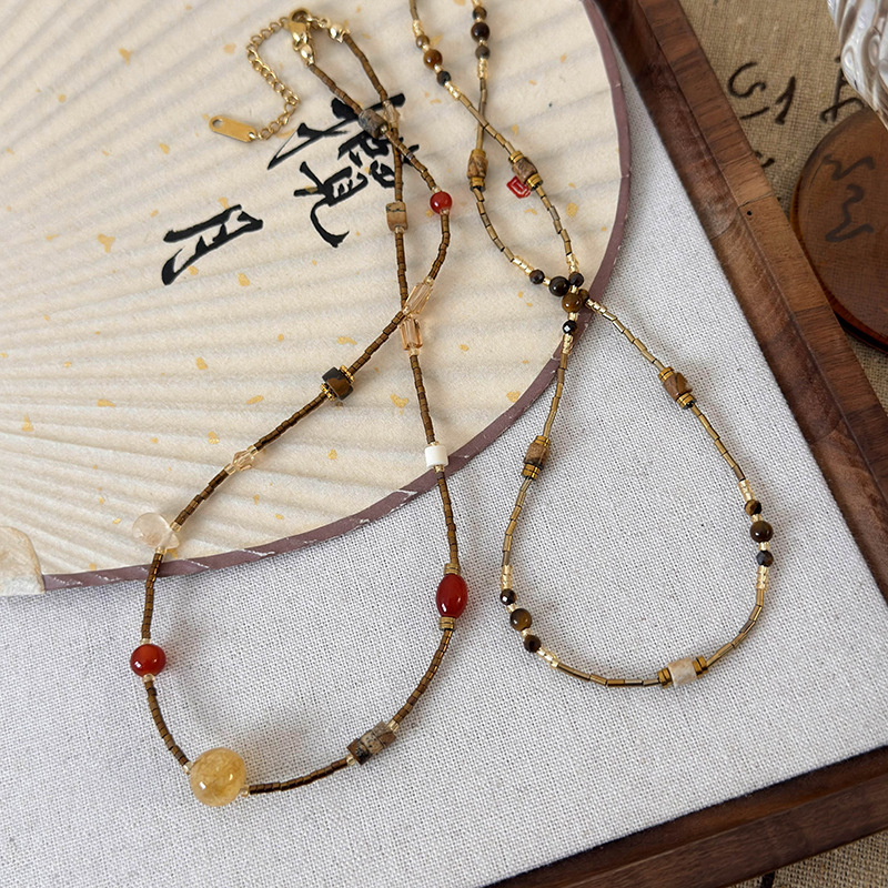 Náhrdelník s Korálky z Přírodního Kamene