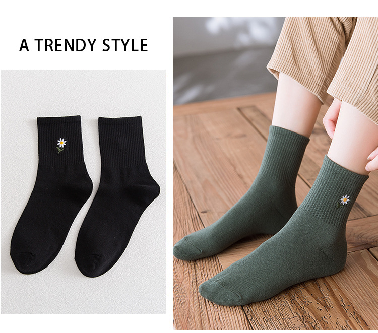 Meias de algodão até a panturrilha