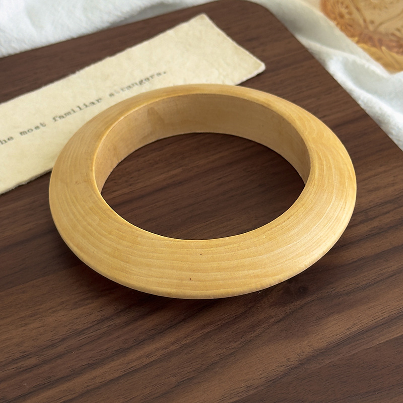 Geometriskt Träarmband med Stjärnmotiv