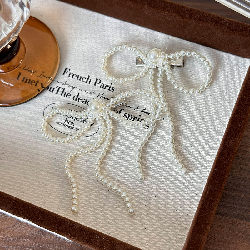 Pince à Cheveux Nœud Perlé