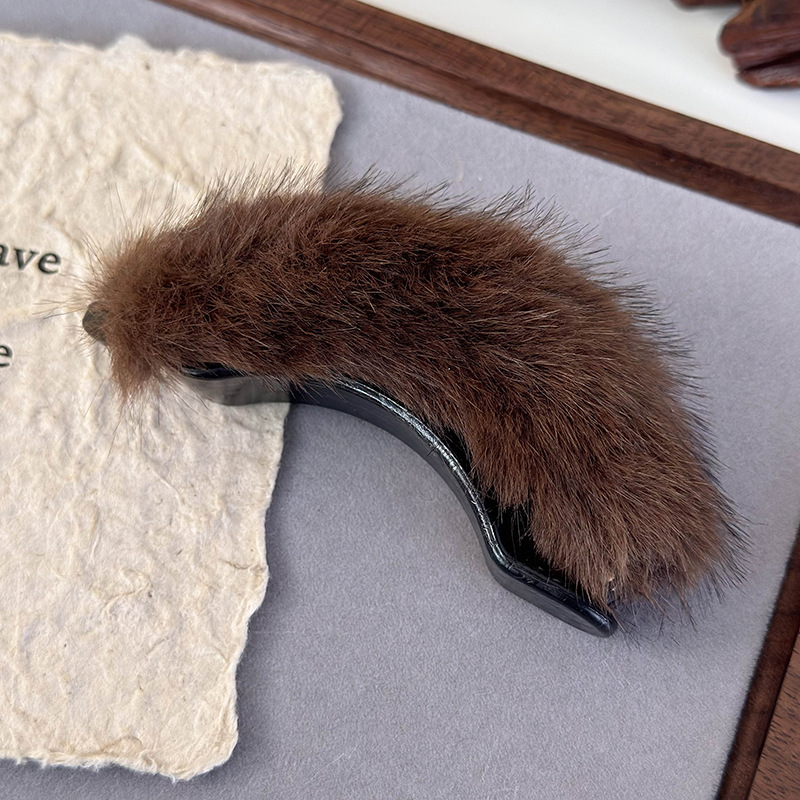 Banánová Spona do Vlasů