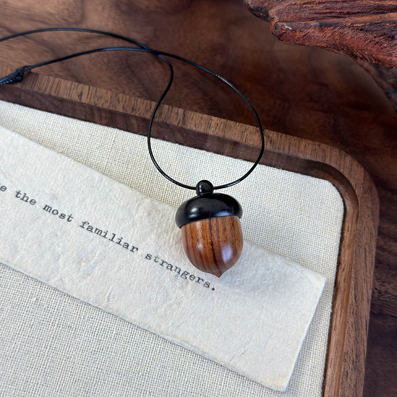 Dây chuyền mặt dây gỗ sồi