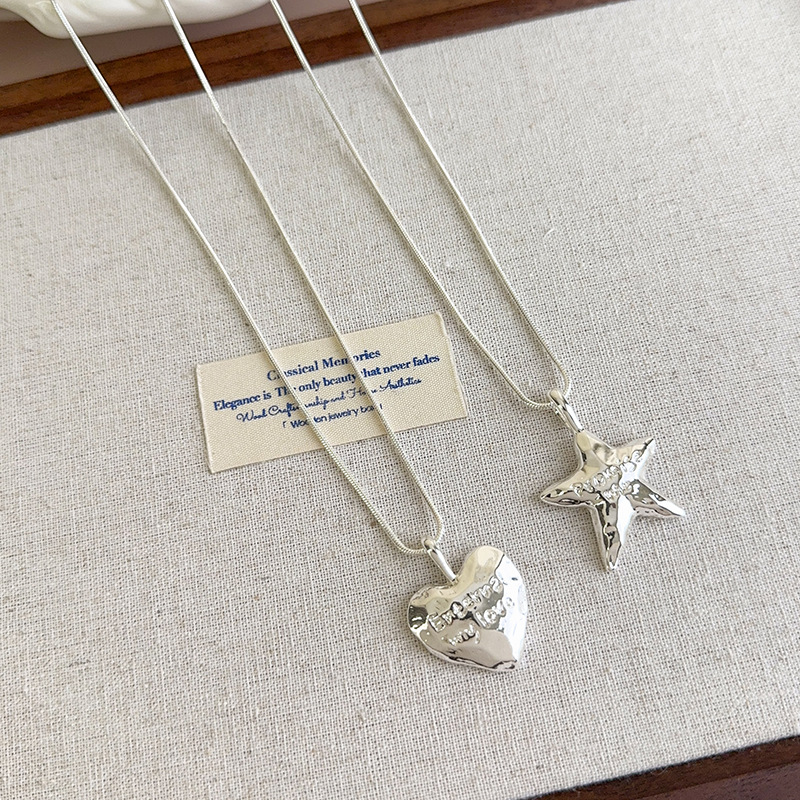 Довге Намисто з Підвісками Серце та Зірка