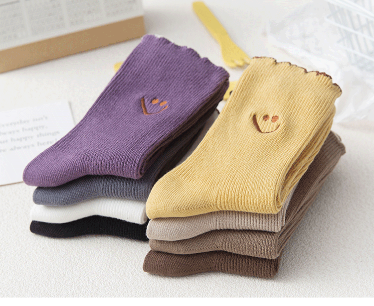 Meias Mid-Calf com Renda