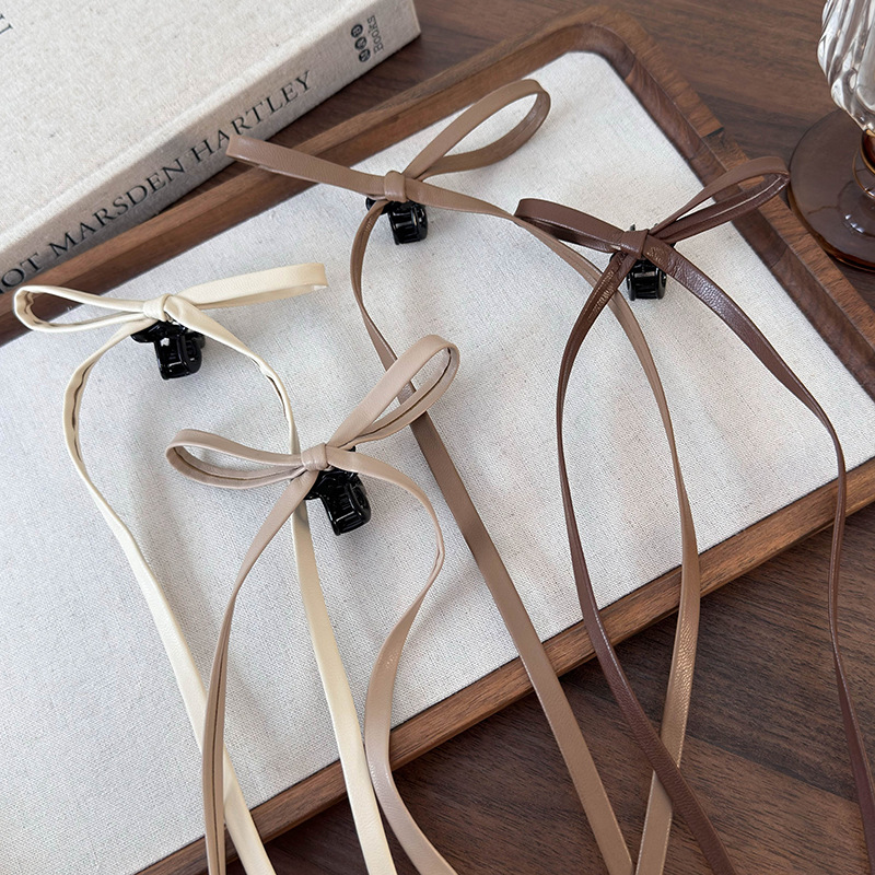 Spinki do Włosów ze Skórzaną Kokardą w Kolorze Mlecznej Herbaty