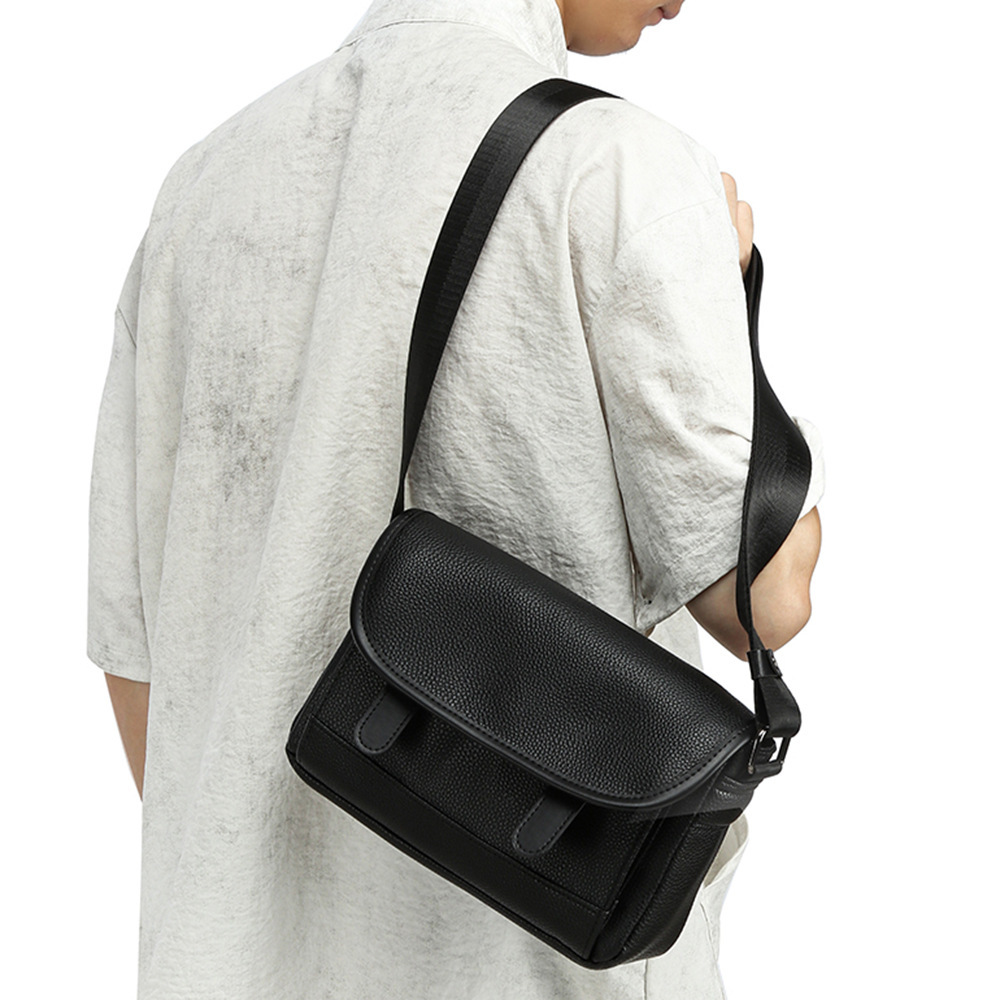 Túi Đeo Chéo Nam Da Mềm