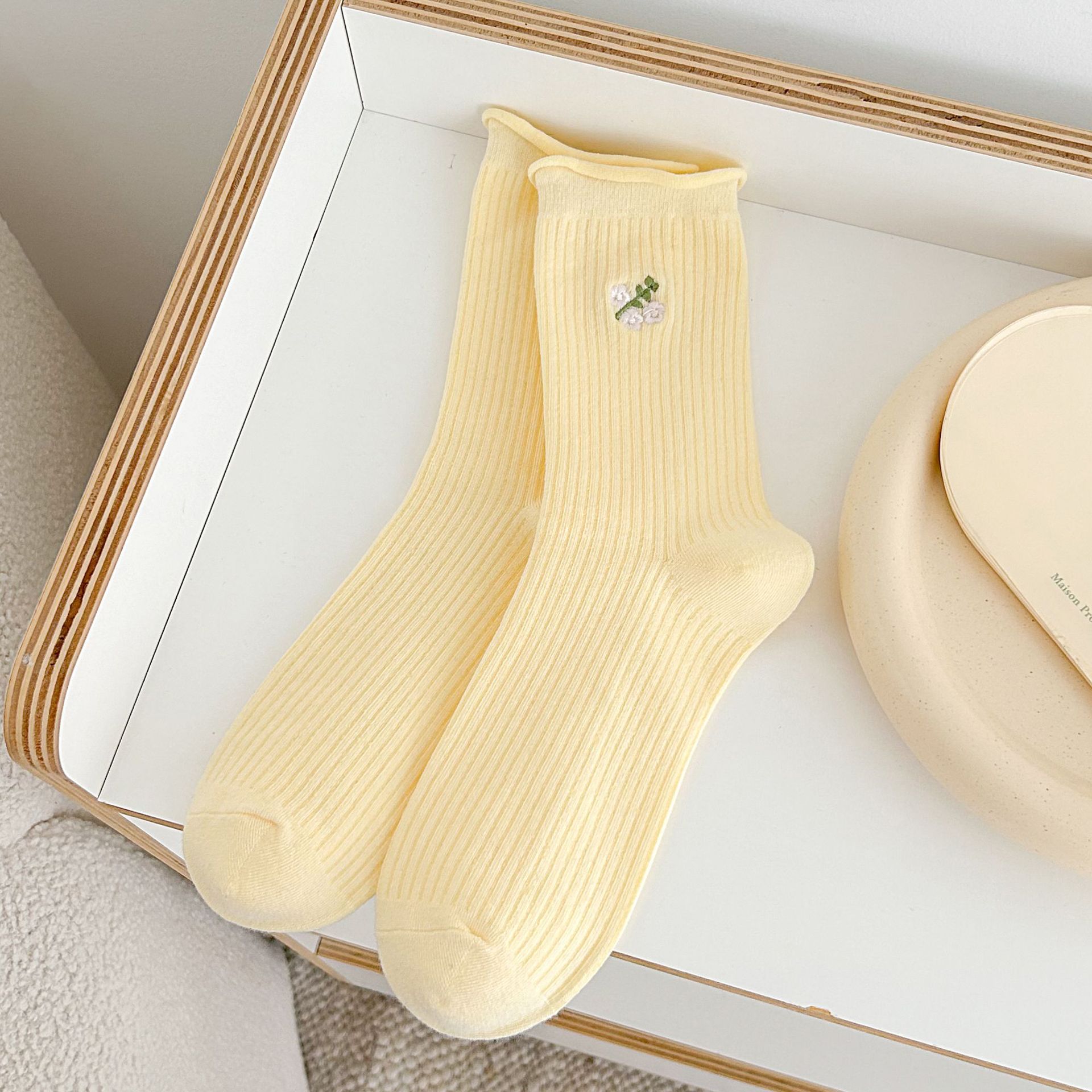 Meias Femininas Bordadas Florais