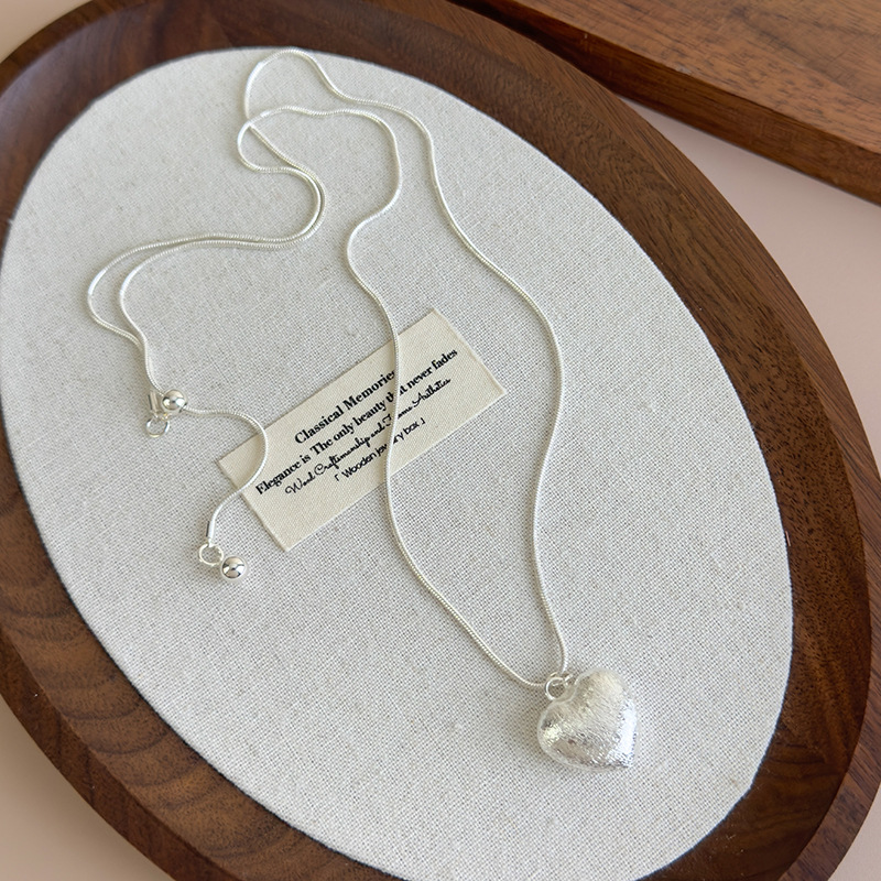 Срібна щітка Серце Намисто