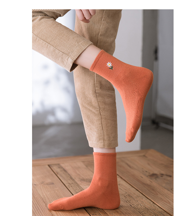 Meias de algodão até a panturrilha