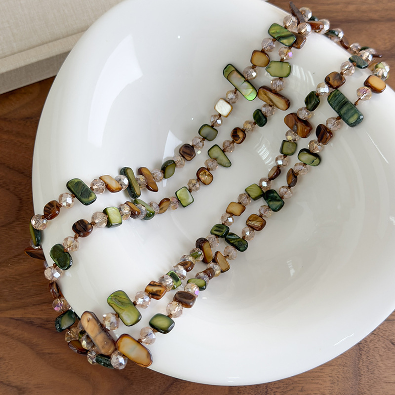 Богемне Зелене Намисто з Ракушкою