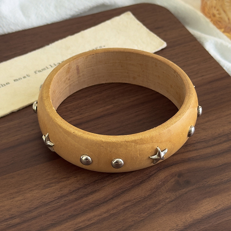 Geometriskt Träarmband med Stjärnmotiv