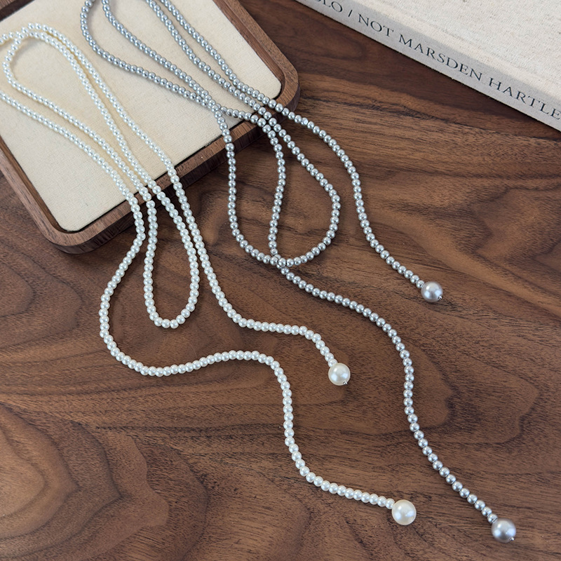 สร้อยคอไข่มุกหลายชั้นยาว