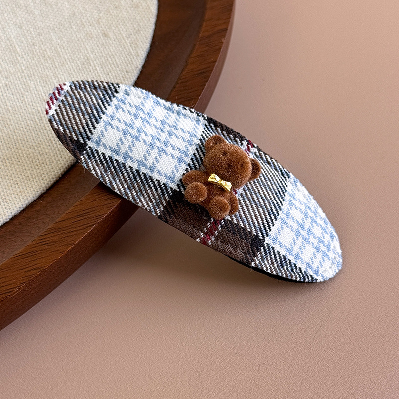 Pin para el Cabello de Osito de Peluche con Cuadros