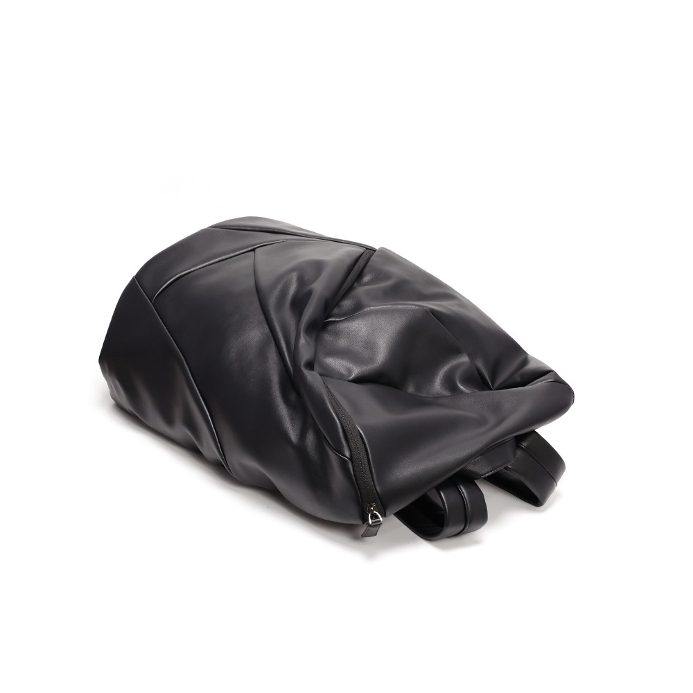 남성 경량 백팩