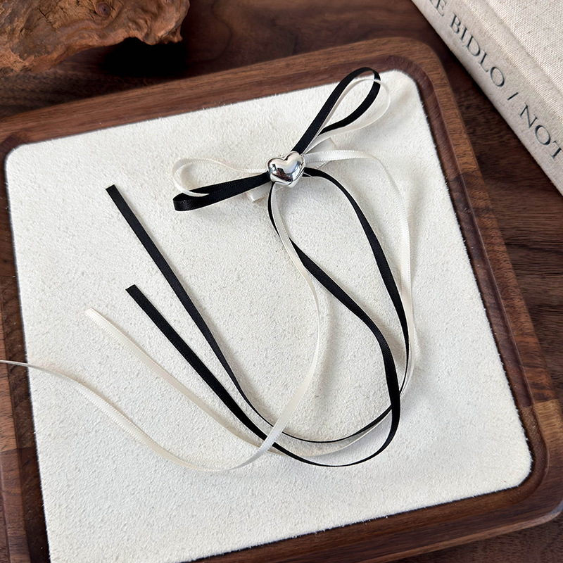 패브릭 덕빌 헤어클립