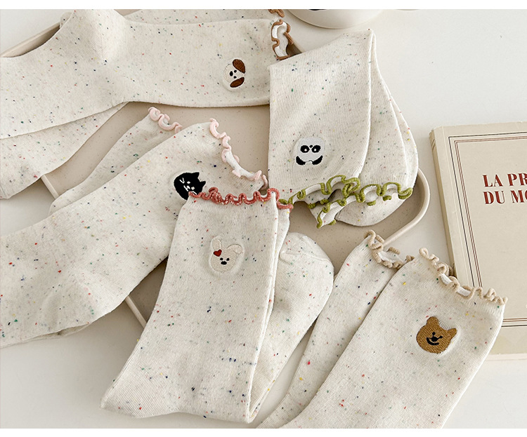 Vyšívané medvědí podkolenky