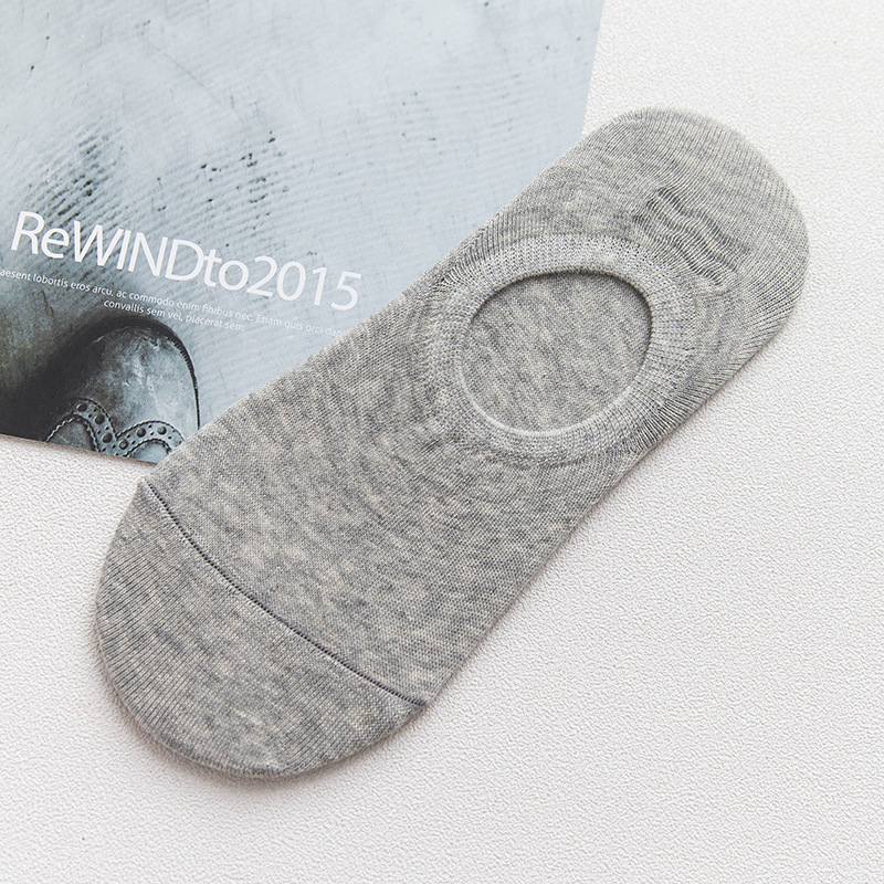 ถุงเท้าไม่โชว์ขอบผู้ชาย