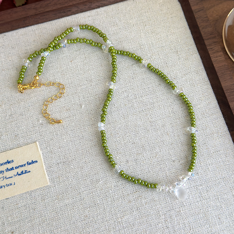 Намисто-чокер з бісером