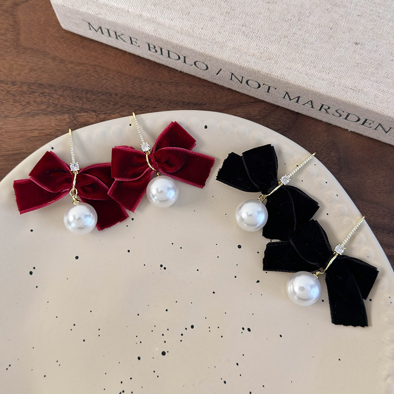 블랙 보우 펄 귀걸이