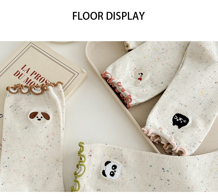 Vyšívané medvědí podkolenky