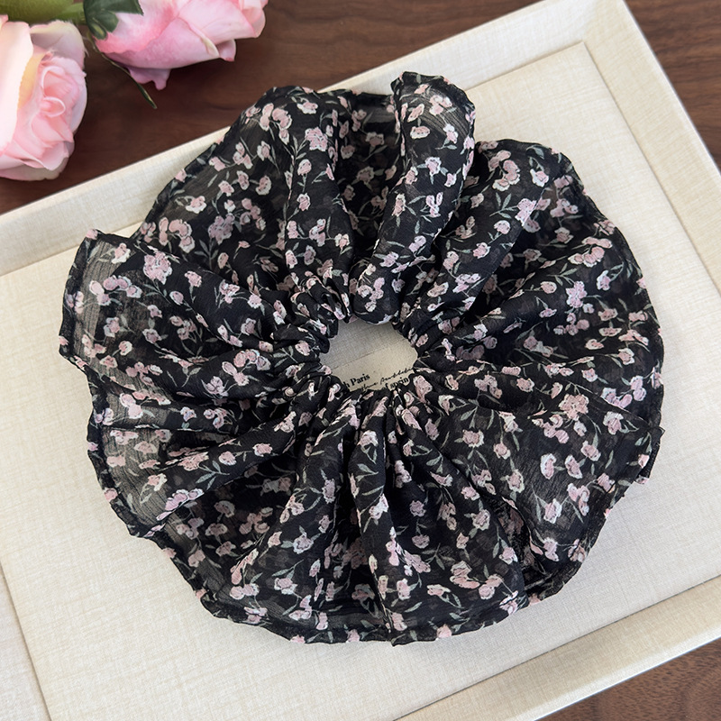 Scrunchies med rosett