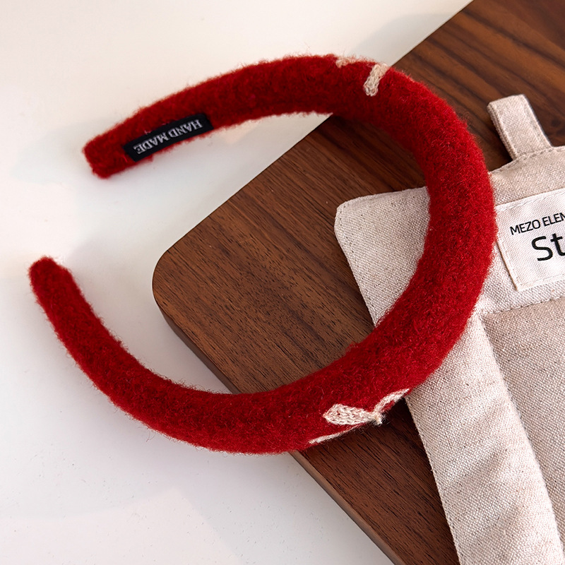 Cinta para el Cabello con Lazo Bordado