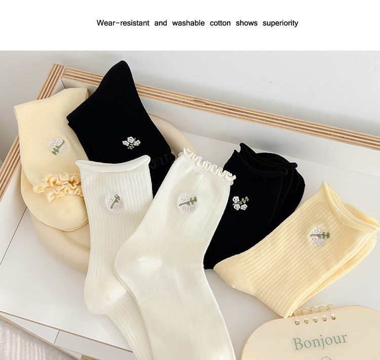 Meias Femininas Bordadas Florais