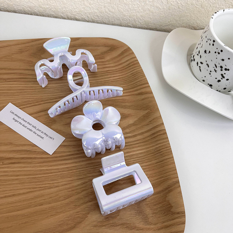 Irideszierende Acryl-Haarklammern