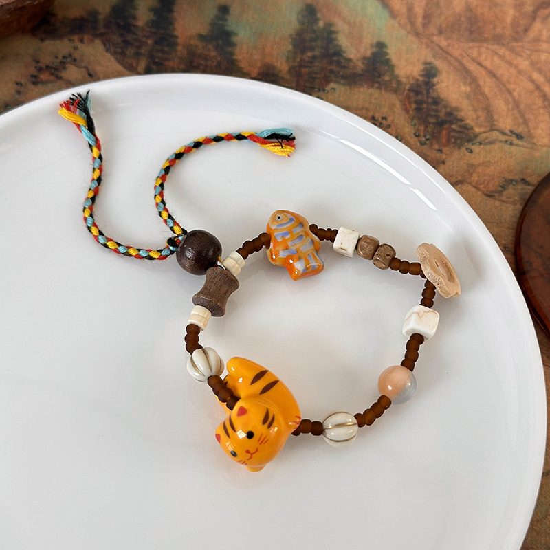 Bracciale con Perline a Forma di Gatto