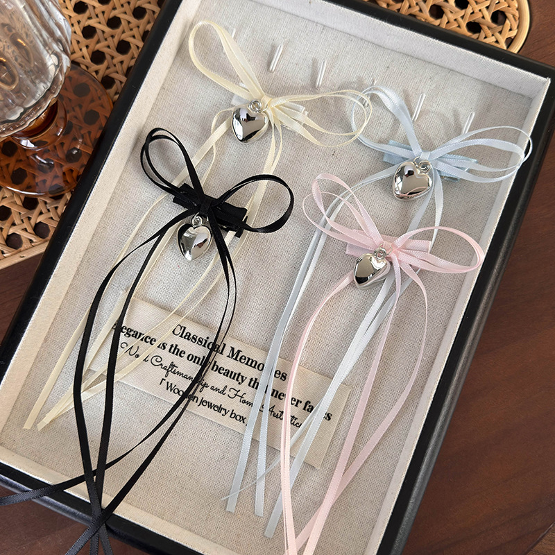 Заколки с Лентами и Сердечками