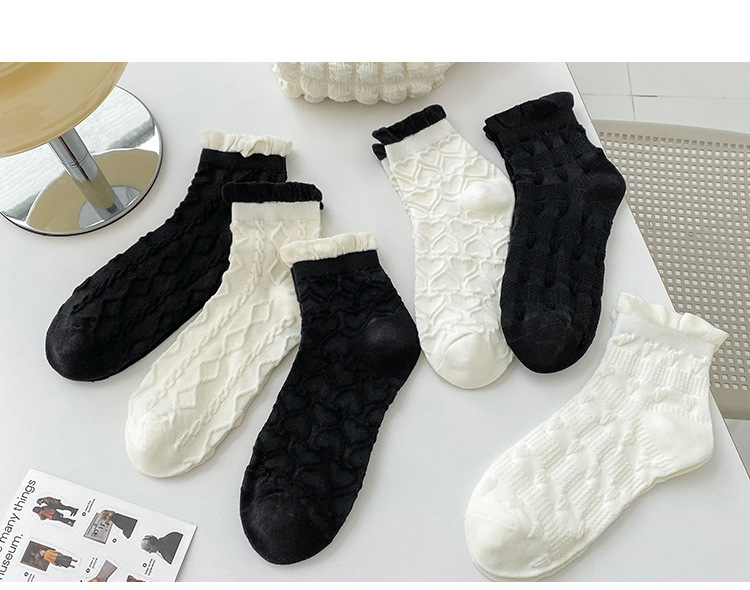 Meias de Renda com Babados