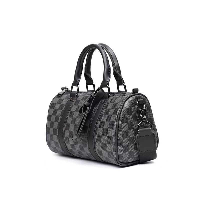 メンズクロスボディバッグ